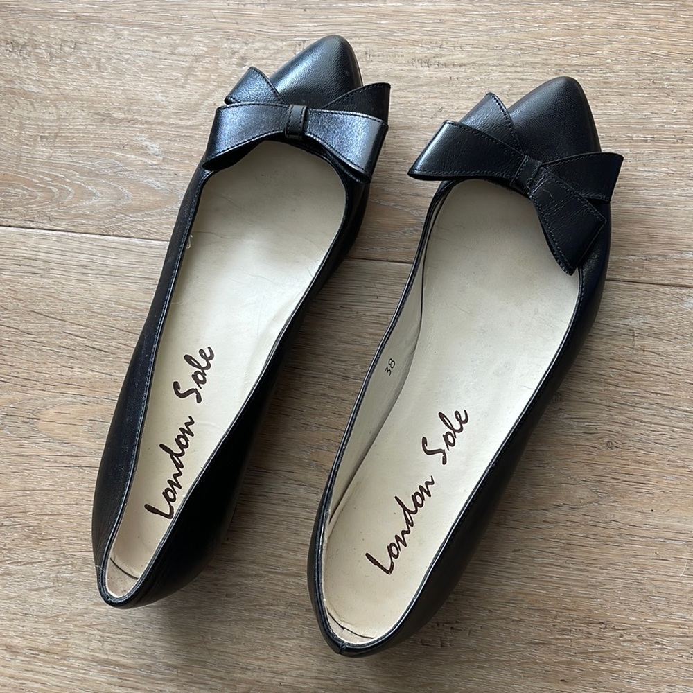 London Soles Black Pointed Leather Ballet Flat Bow 38